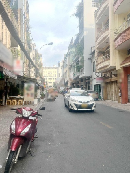 Bán nhà 5 tầng hướng Bắc Đường An Điềm, Phường 10, Quận 5, Hồ Chí Minh